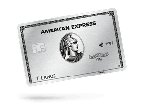 Eine silberne American Express Platinum Kreditkarte aus Metall